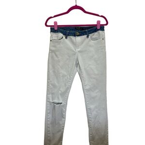 VIP Jeans Womens Jr. Tapered denim White W/ Blue Waist Band Jeans Size 9…